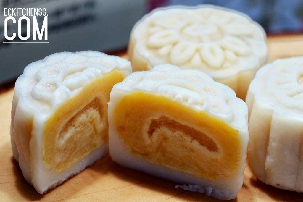 Snowskin Salted Egg Yolk Custard & Bird Nest Mooncake