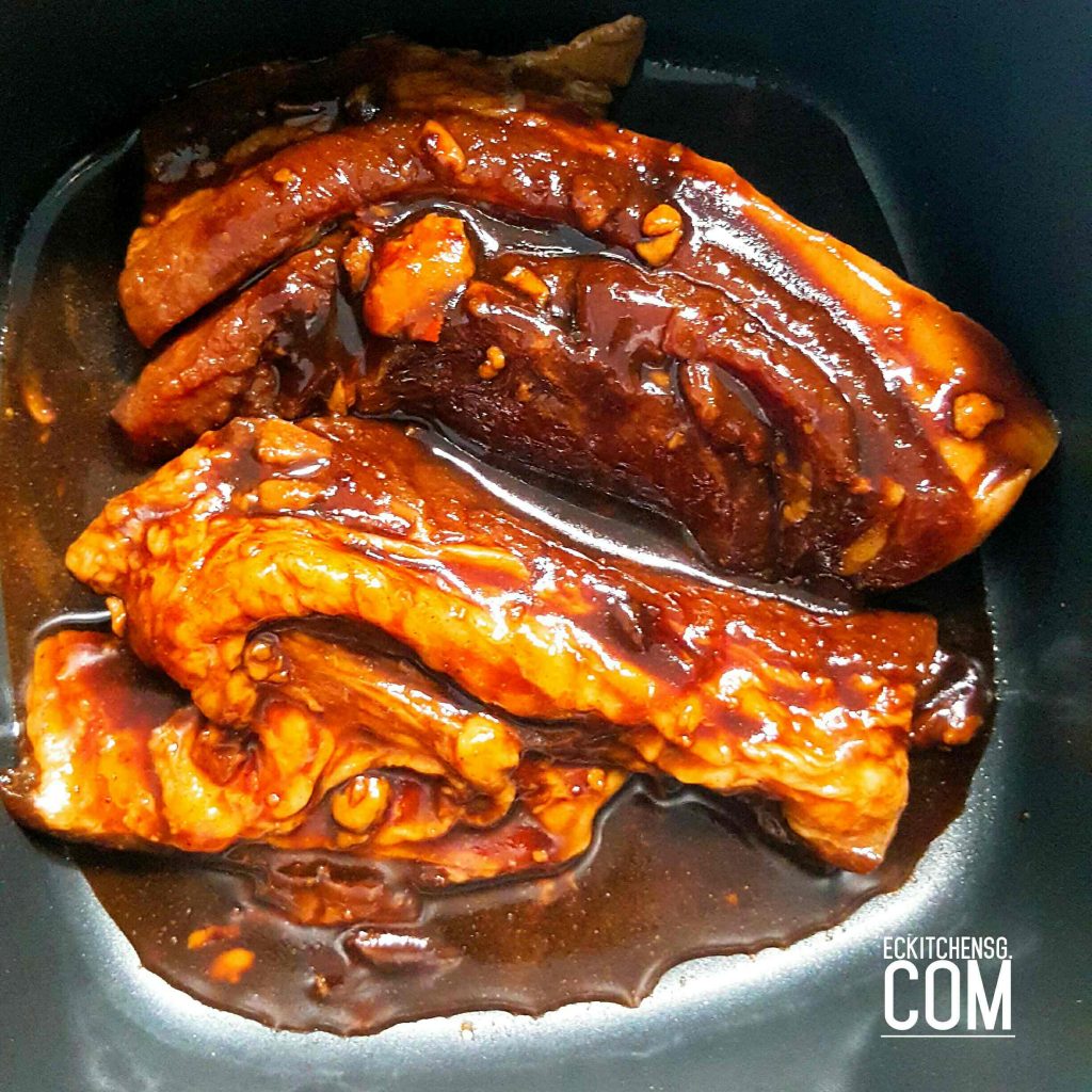 Glistering Sticky Caramelized Hong Kong Style Char Siew